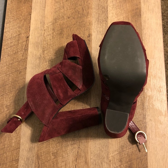 Burgundy/Purpliah-Maroon Jessica Simpson heels * - Picture 5 of 7